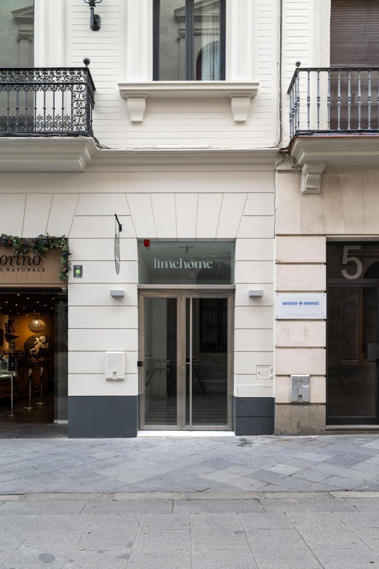Limehome Sevilla Calle Granada — Photos 1